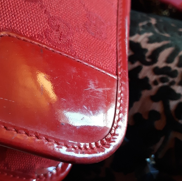 On hold❤GUCCI JACQUARD/ PATENT BAG - Picture 5 of 7